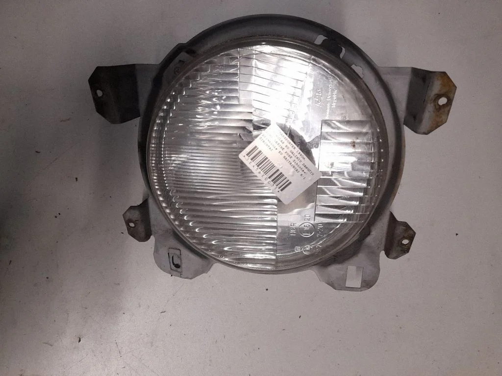 Headlight/headlamp – Volkswagen Transporter - Caravelle T3 (1980-1990)