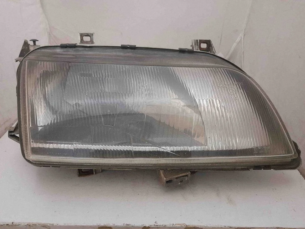 Headlight/headlamp – Volkswagen Sharan (1996-2000)
