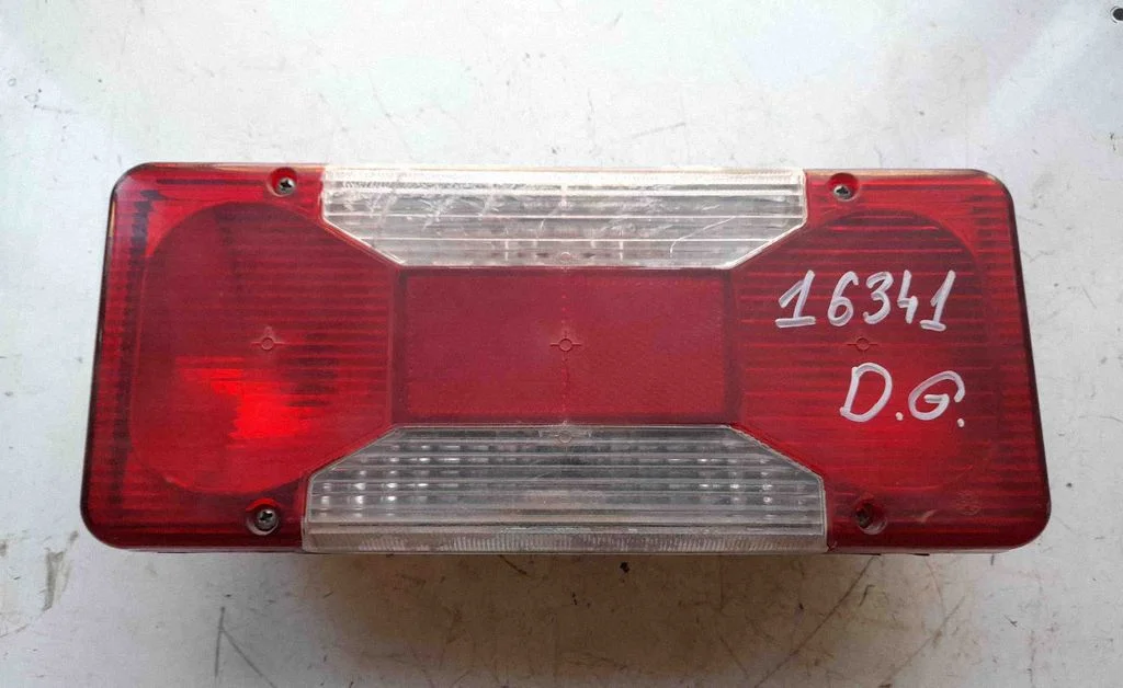 Rear/tail lights COBO021275