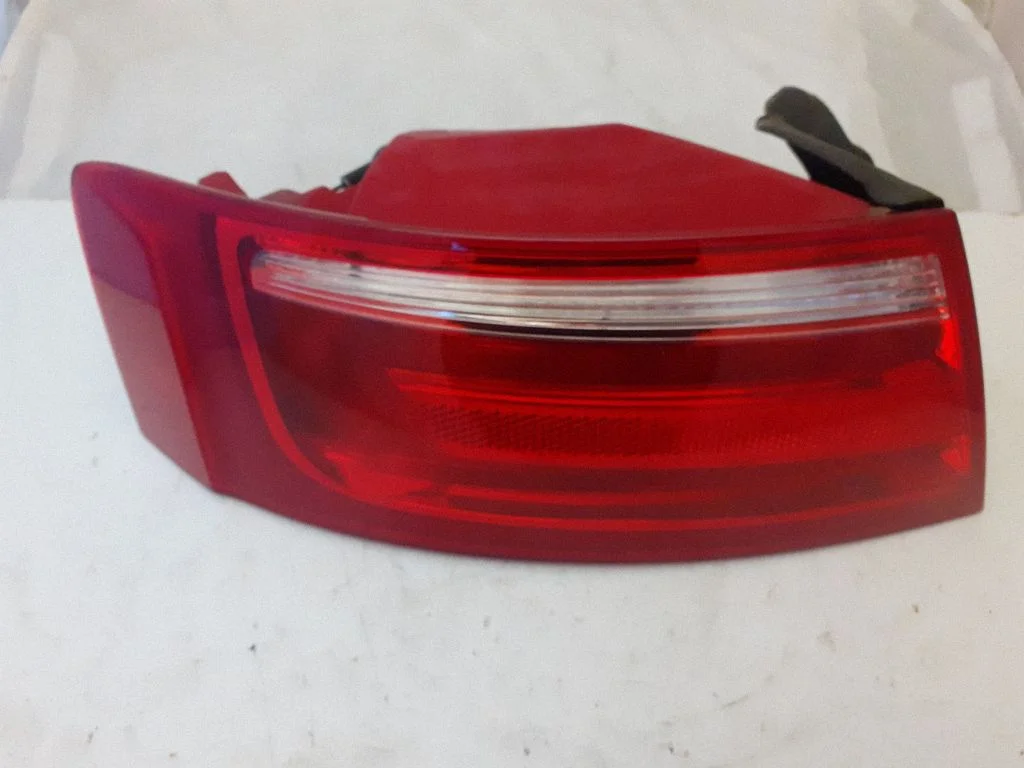 Lampa tylna w błotniku – Audi A5 8T 8F (2007-2016)