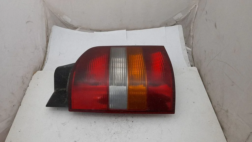 Tagatuli keres – Volkswagen Transporter - Caravelle T5 (2003-2015)