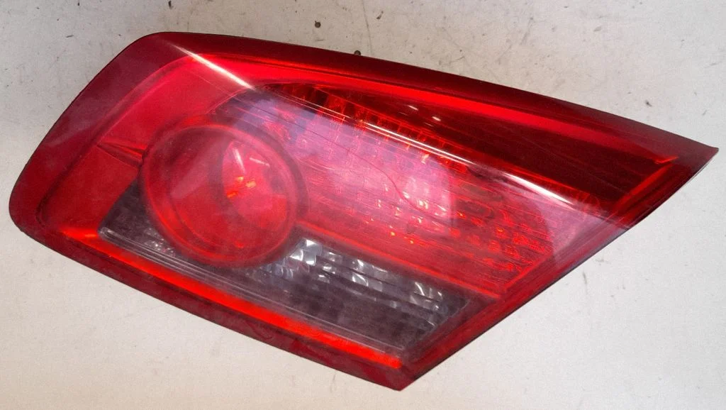 Tailgate rear/tail lights 8200014363