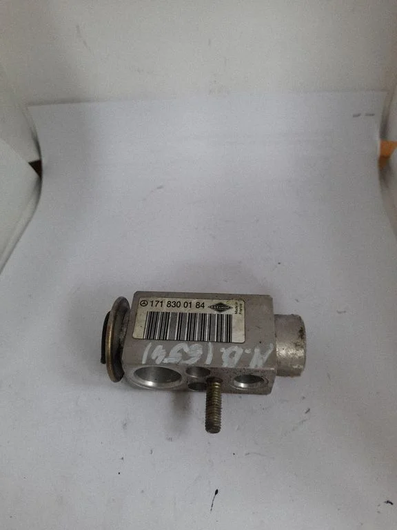 Air conditioning (A/C) expansion valve – Mercedes-Benz A-Class W169 (2004-2012)