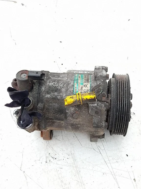 Air conditioning (A/C) compressor (pump) 9656572380