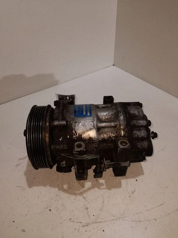 Kliimakompressor (pump) – Volvo V50 (2004-2007)