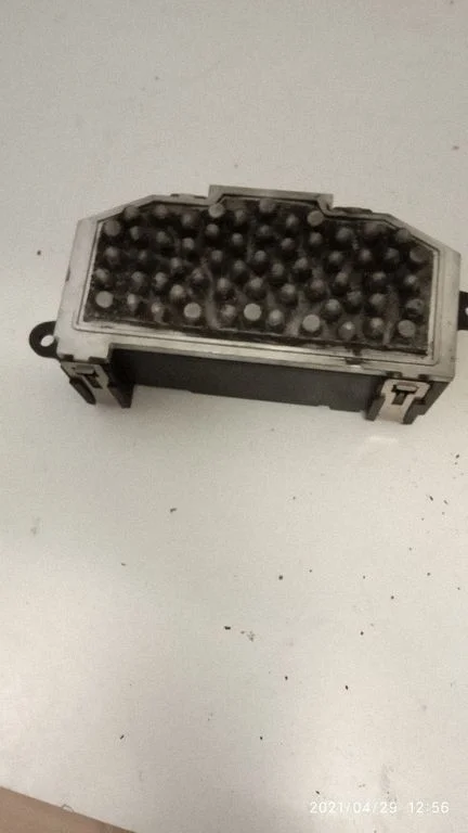 Heater blower motor/fan resistor 3C0907521F