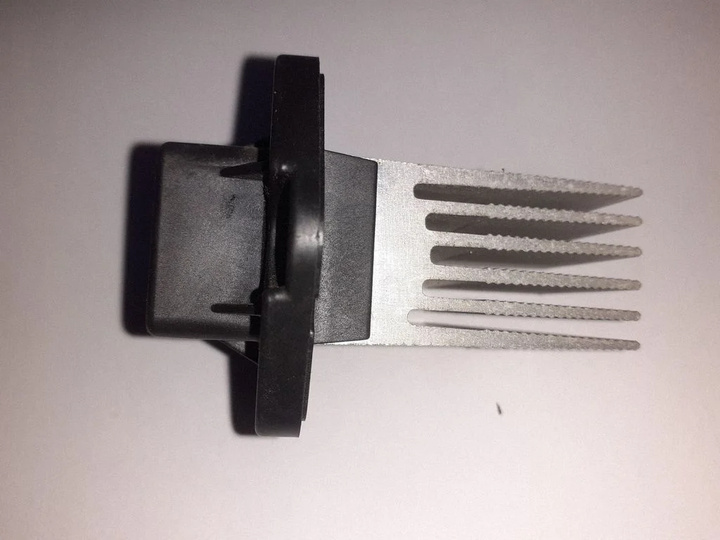 Krāsniņas ventilatora rezistors (reostats) 971791F200
