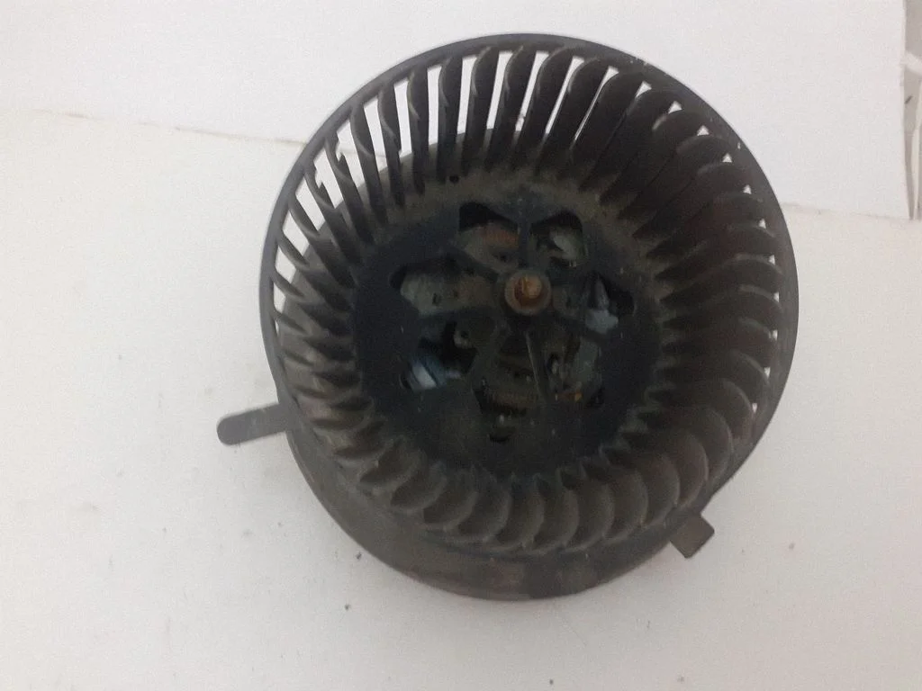 Heater fan/blower – Volkswagen Passat B6 (2005-2010)