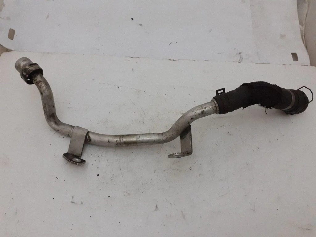 Engine coolant pipe/hose – Audi A5 8T 8F (2007-2016)