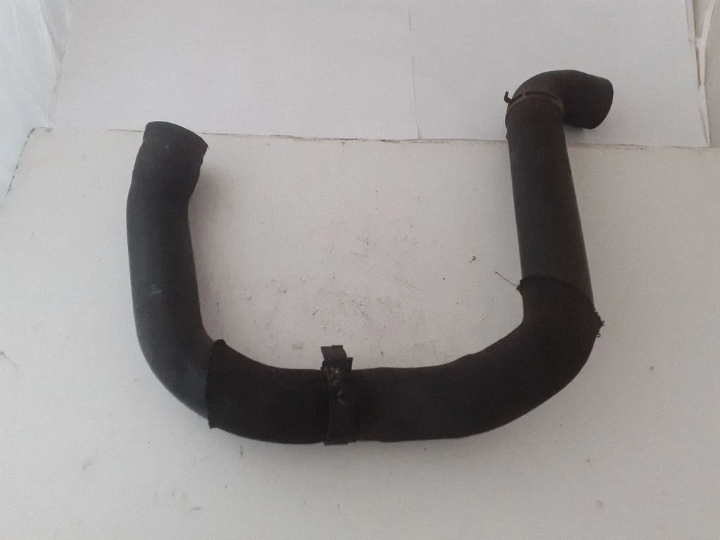 Engine coolant pipe/hose A1695011182