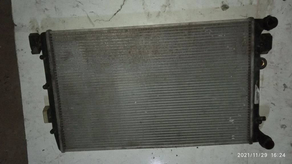 Dzesēšanas šķidruma radiators – Skoda Roomster (5J) (2006-2015)