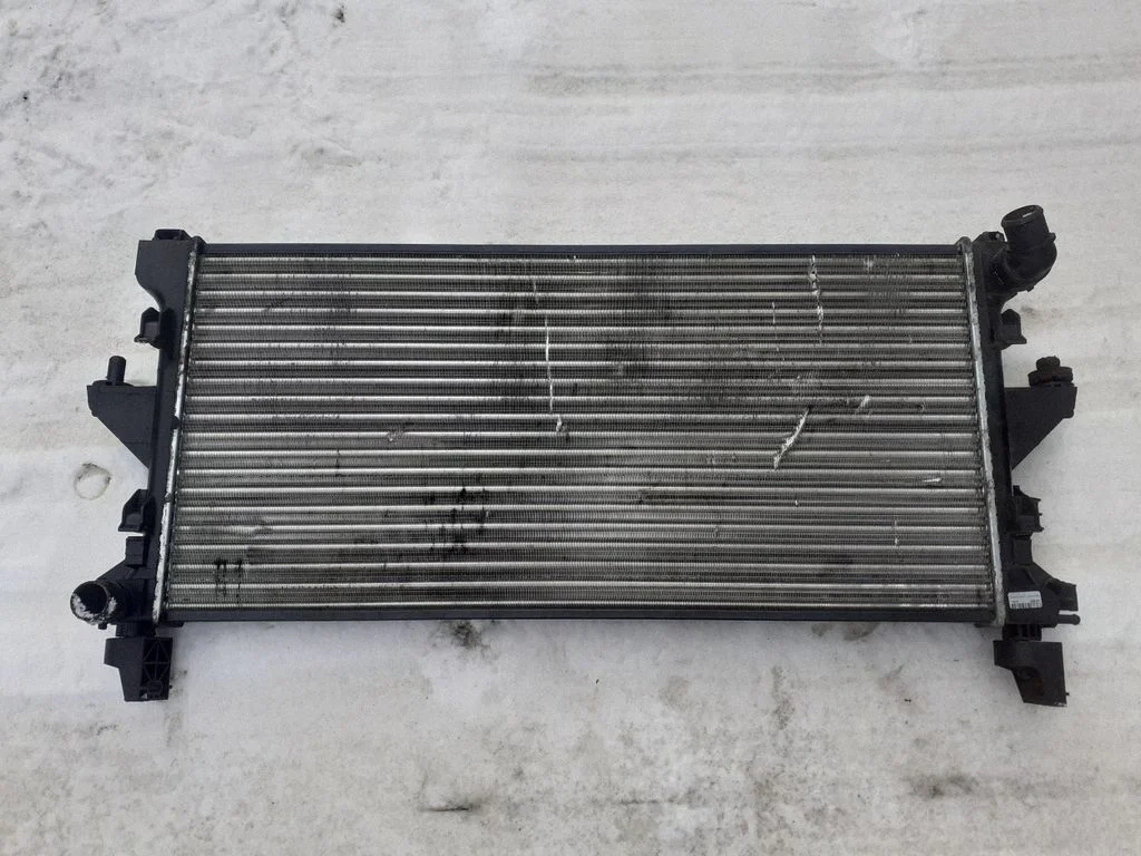 Dzesēšanas šķidruma radiators