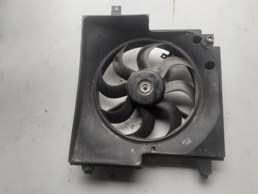 Wentylator chłodnicy elektryczny 977304DXXX