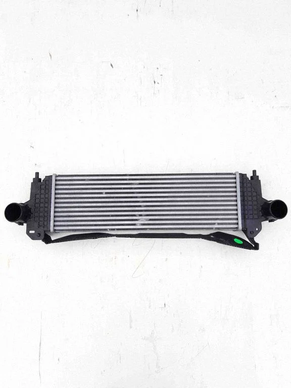 Vahejahuti radiaator – Iveco Daily 6th gen (2014-)