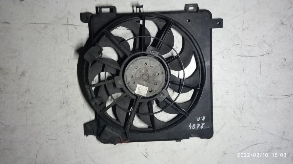 Elektriline radiaatori jahutusventilaator 0130303957