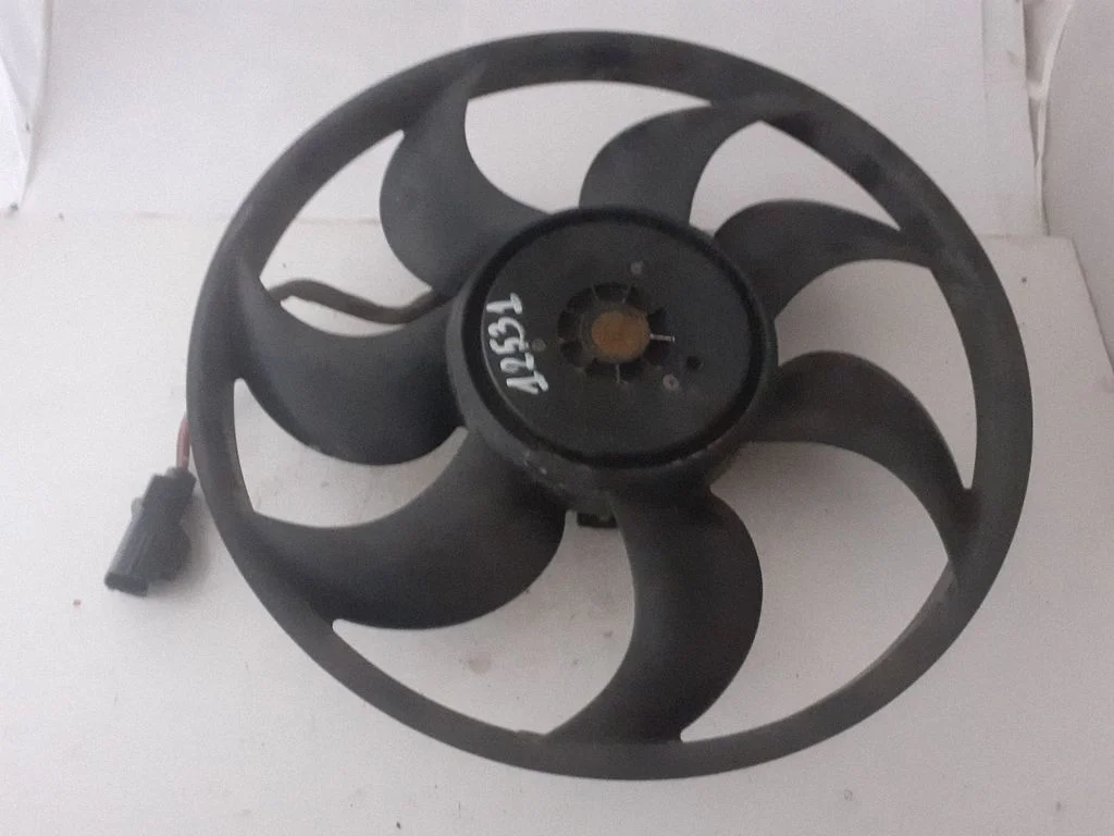 Elektriskais radiatora ventilators 1933657