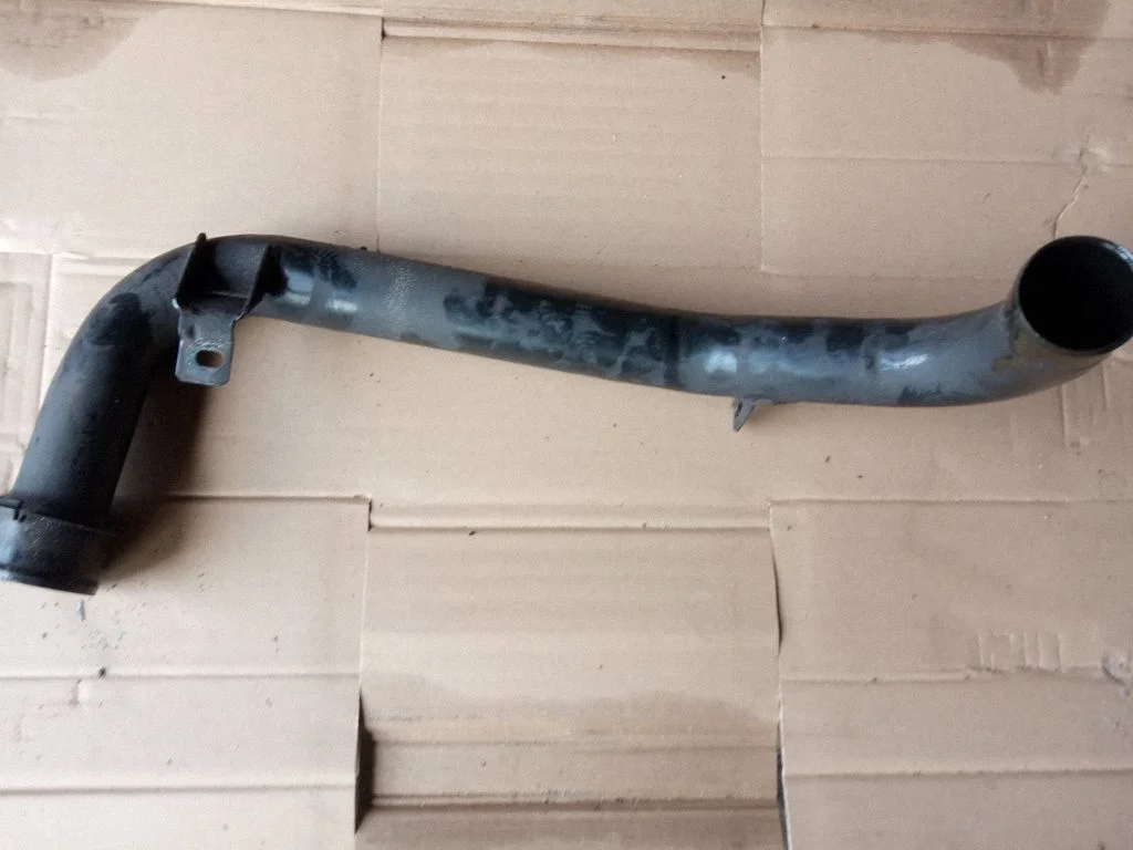 Intercooler hose/pipe