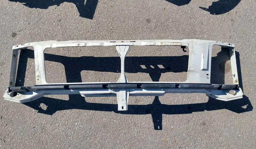 Radiator support slam panel – Volkswagen Polo III 6N 6N2 6NF (1995-2001)