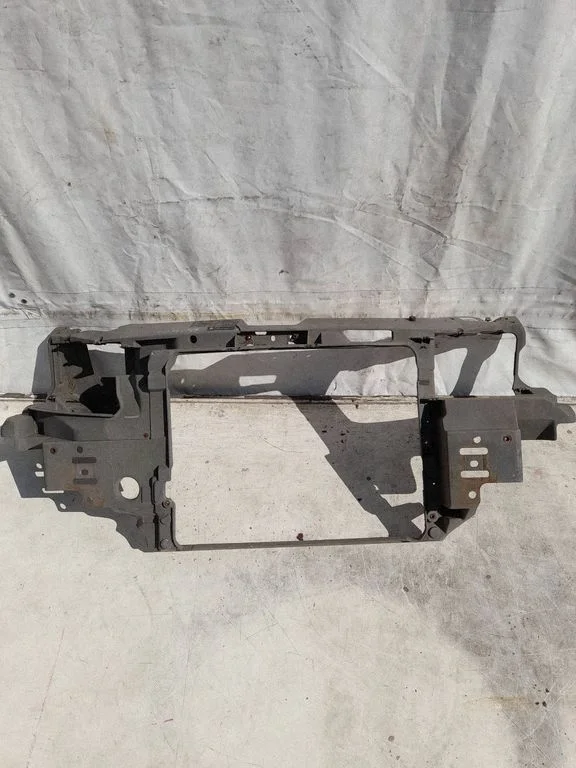 Radiator support slam panel – Ford Galaxy (2000-2006)