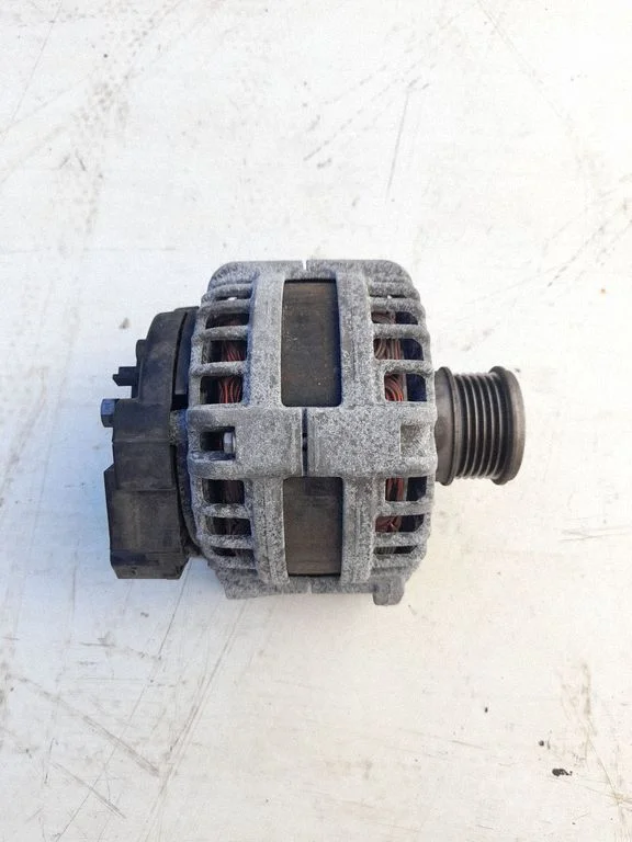 Ģenerators 05L903026B