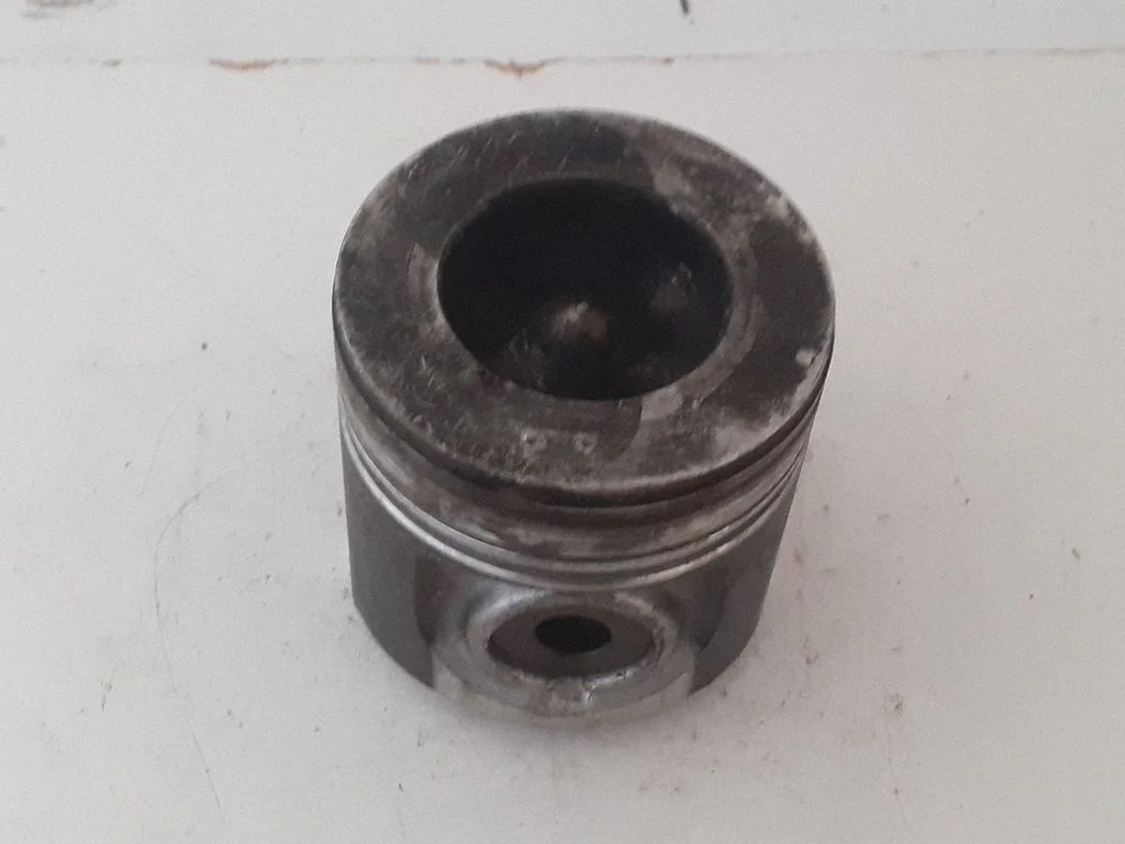 Piston – Iveco Daily 1st gen (1978-2000)