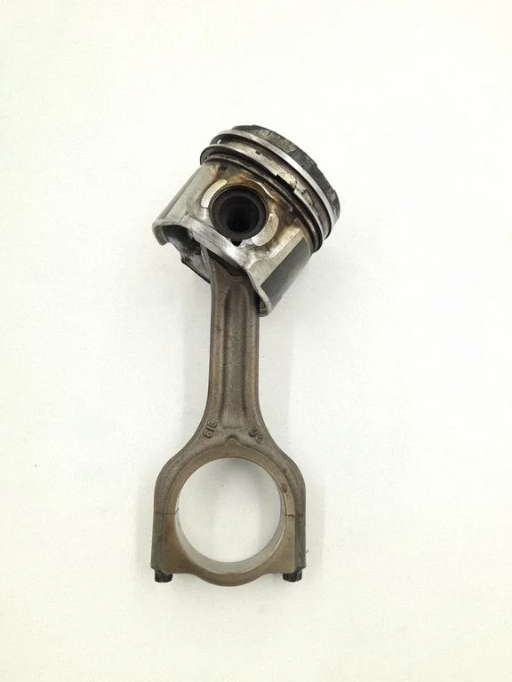 Piston 0628V1
