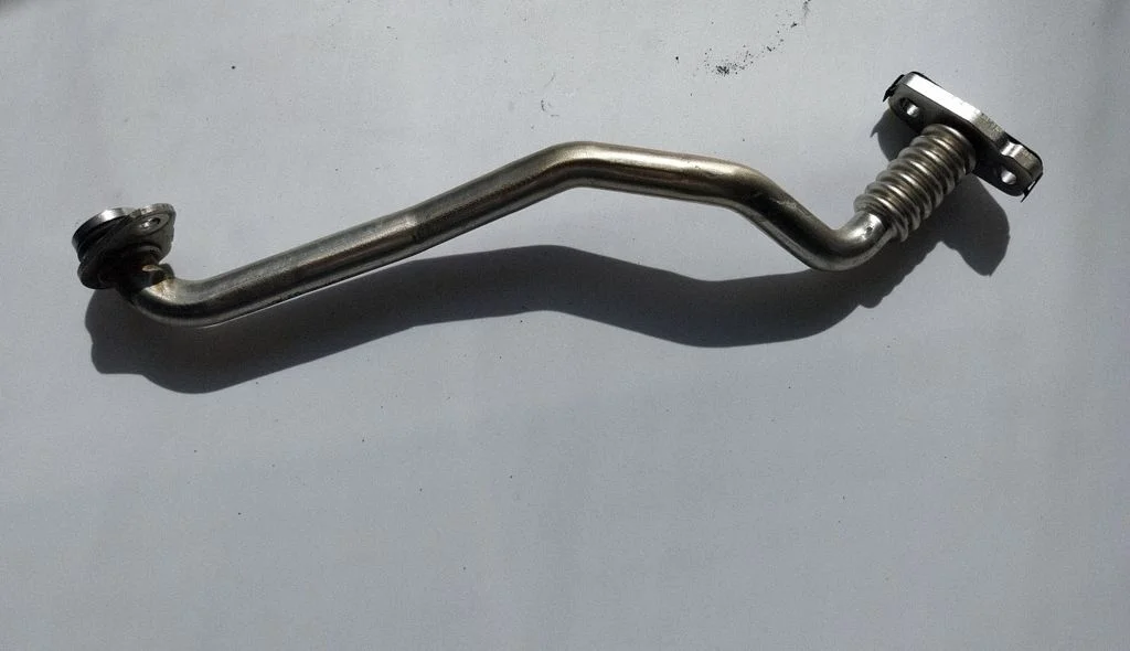 Turbīnas eļļošanas caurulīte(-s)/šļūtene(-s) 05L145736B