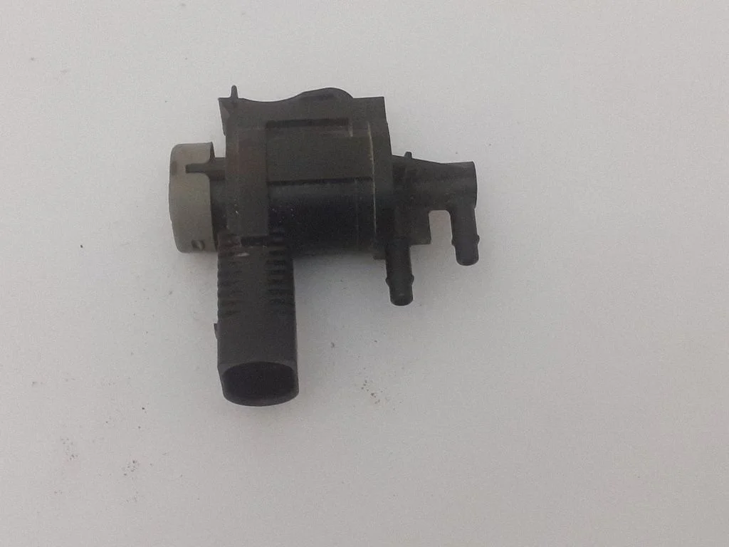 Turbo solenoid valve 1J0906283C