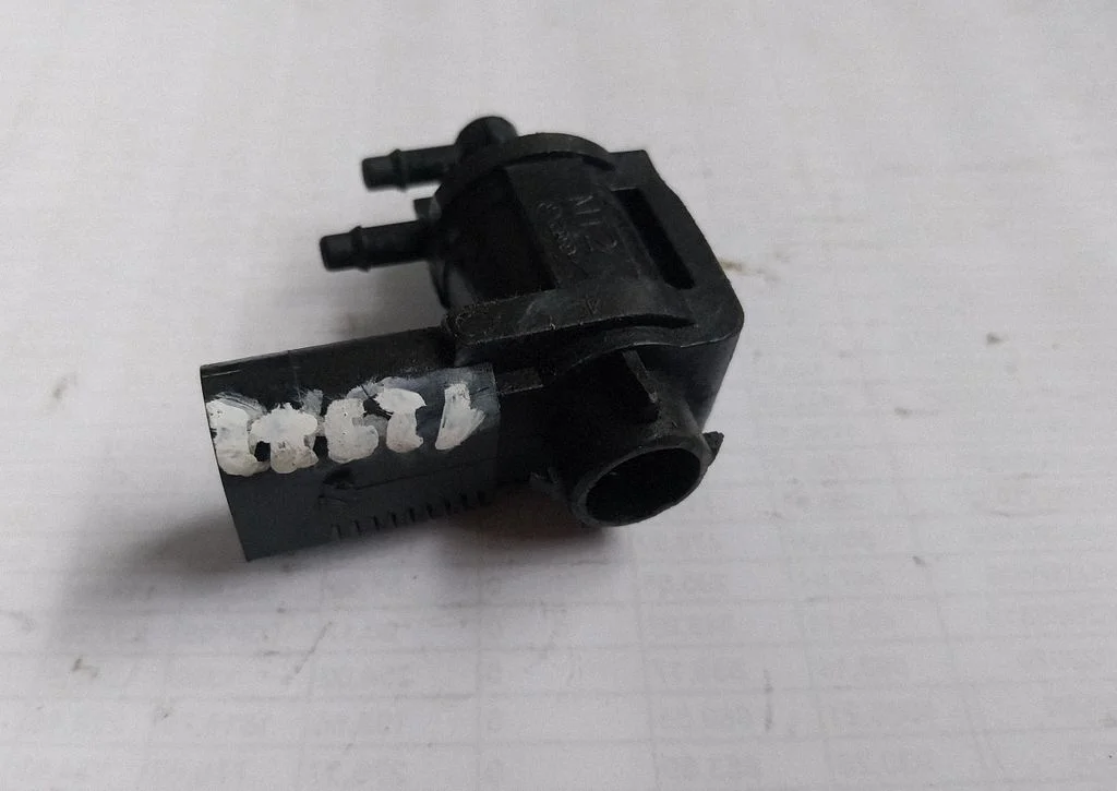Turbo solenoid valve 1J0906283C