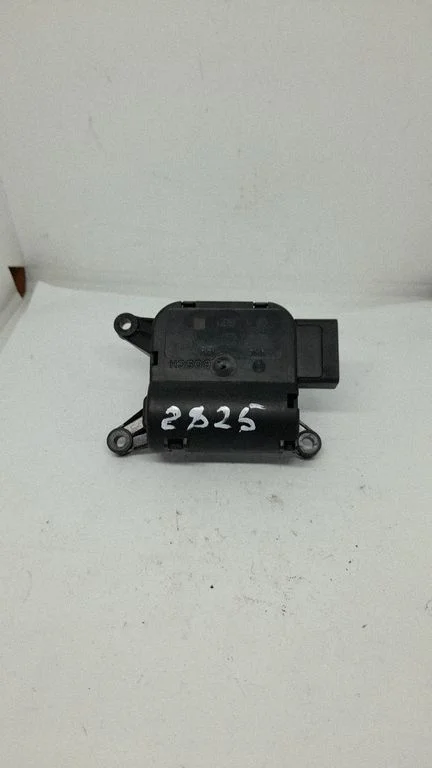 Intake manifold valve actuator/motor 20110801