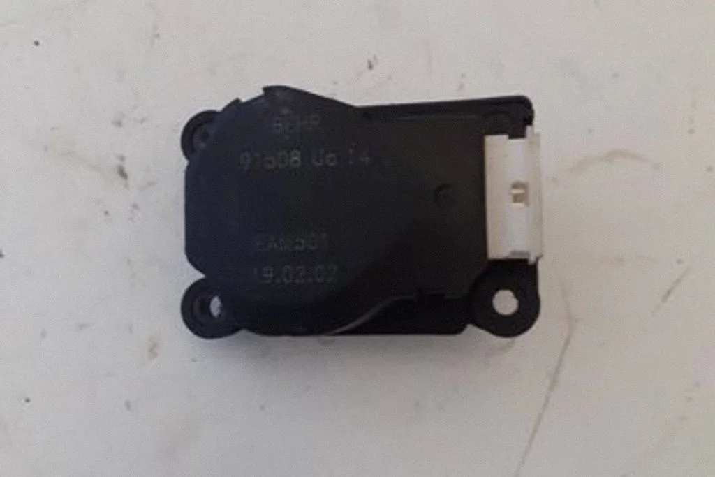 Intake manifold valve actuator/motor