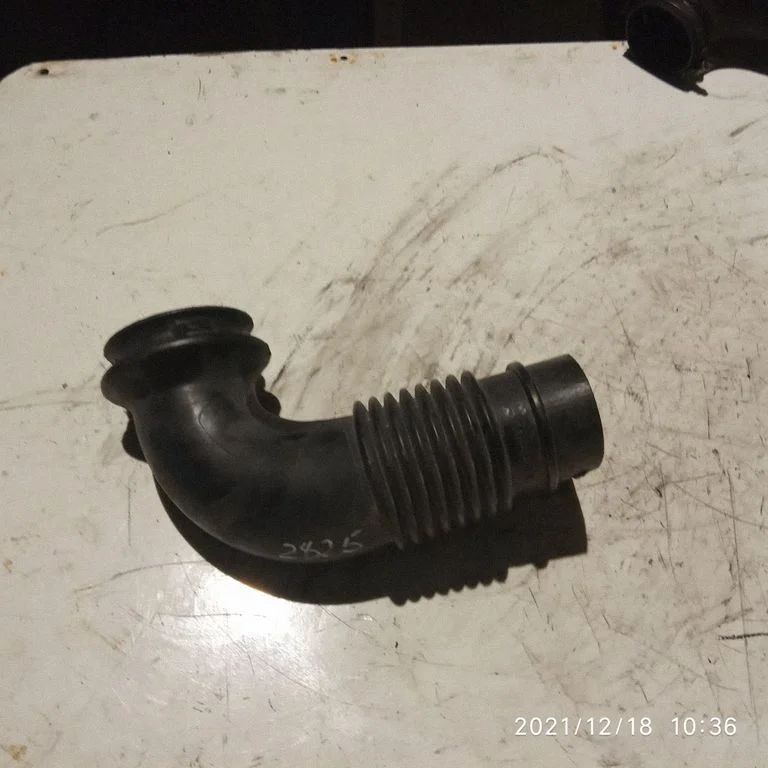 Air intake hose/pipe A9065280024