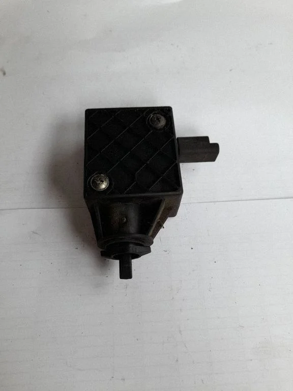 Fuel tank cap lock – Citroen C4 I (2004-2010)