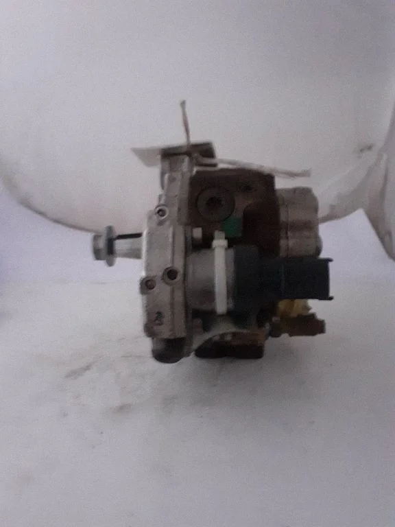 Fuel injection high pressure pump – Renault Laguna II (2001-2007)