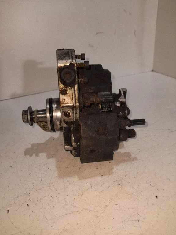 Fuel injection high pressure pump – Renault Master II (1998-2003)