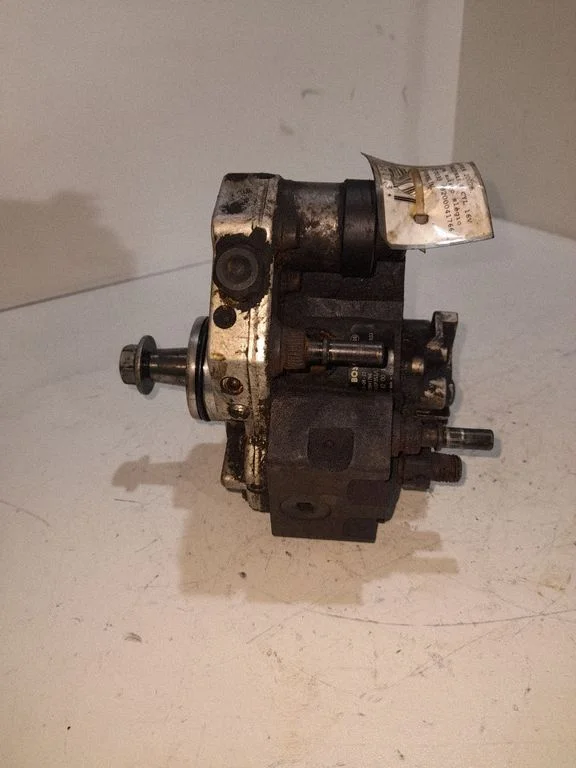 Fuel injection high pressure pump – Renault Master II (1998-2003)