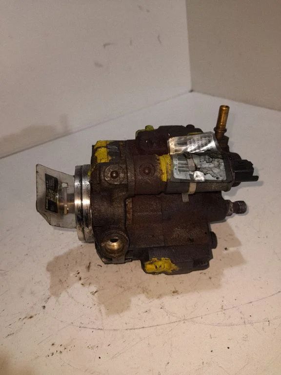 Fuel injection high pressure pump – Ford Focus C-MAX (2003-2010)