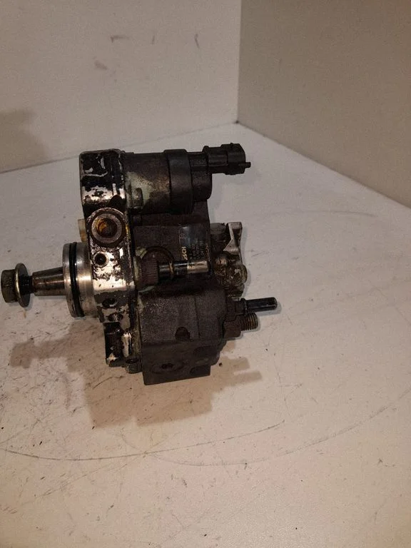 Kütuse kõrgsurvepump – Renault Master II (1998-2003)