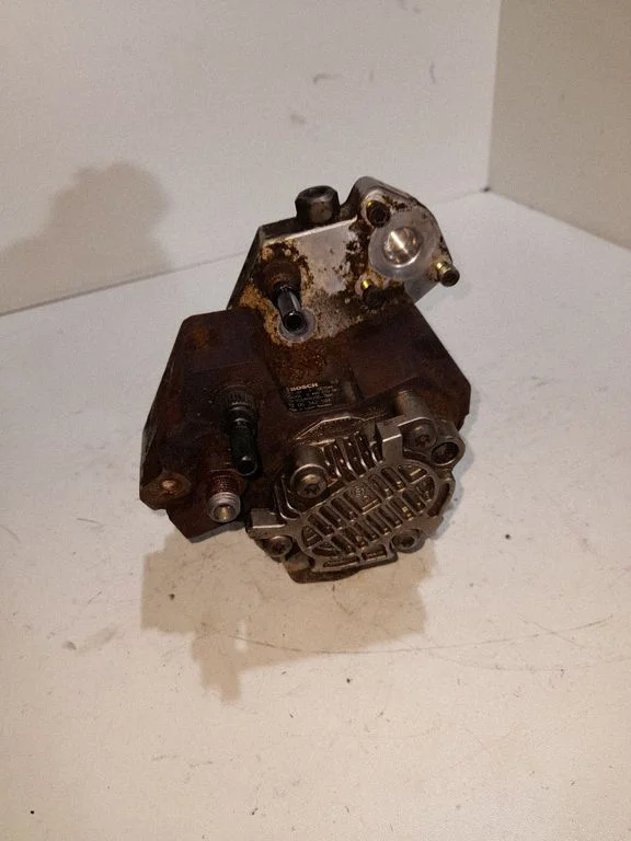 Fuel injection high pressure pump – Renault Laguna II (2001-2007)