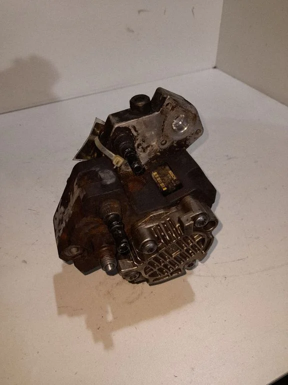 Fuel injection high pressure pump – Renault Espace - Grand espace IV (2004-2014)
