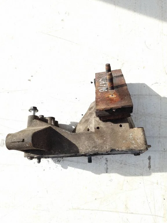 Wspornik silnika 504050580