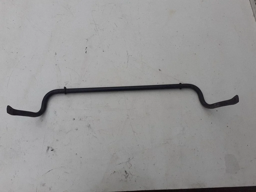 Eesmine stabilisaator (kaldevarras) – Audi A5 8T 8F (2007-2016)
