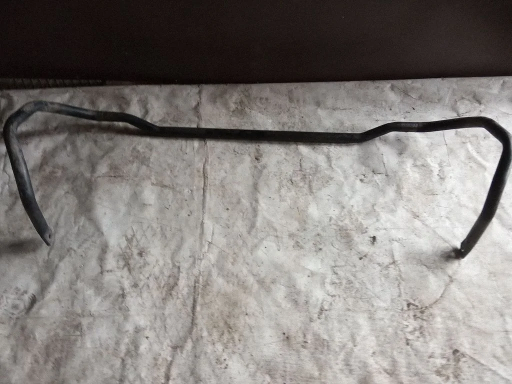 Eesmine stabilisaator (kaldevarras) – Mercedes-Benz B-klass W245 (2005-2011)
