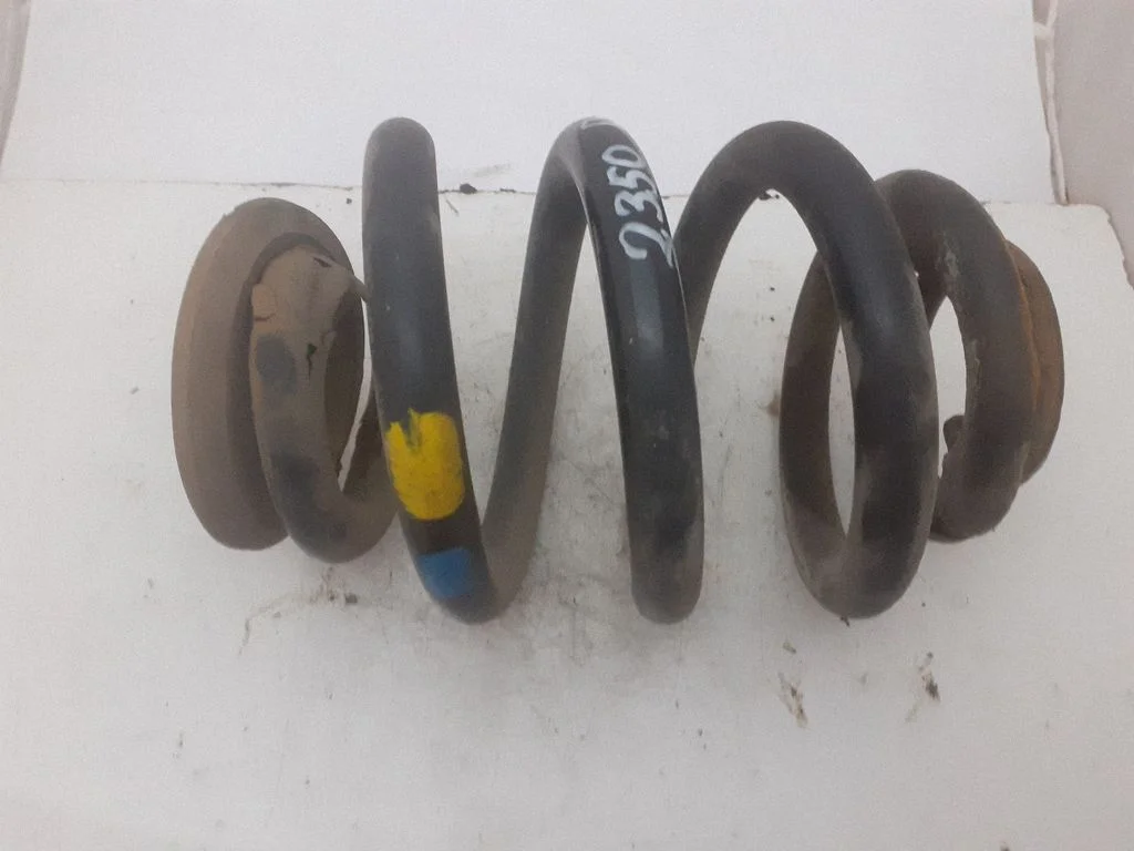 Rear coil spring 7J0511115E