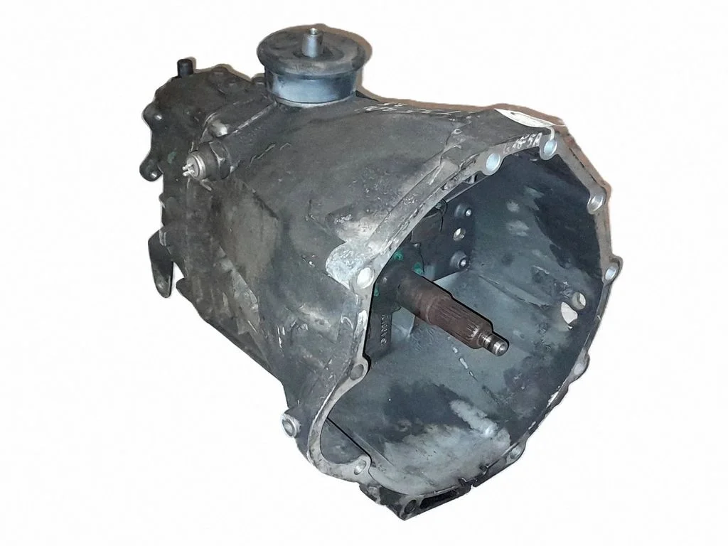 Manual 6 speed gearbox 000300043X – Volkswagen Jetta III (1992-1999)