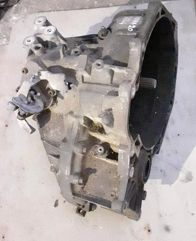 Manual 6 speed gearbox 5495775