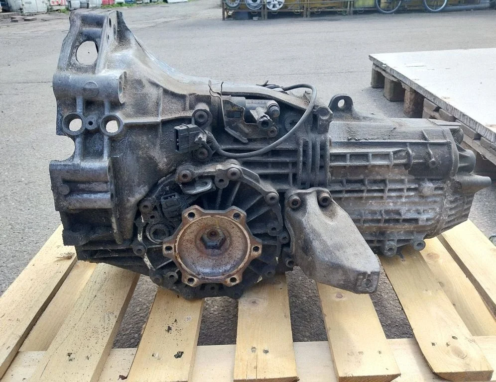 Manual 6 speed gearbox 012300053X
