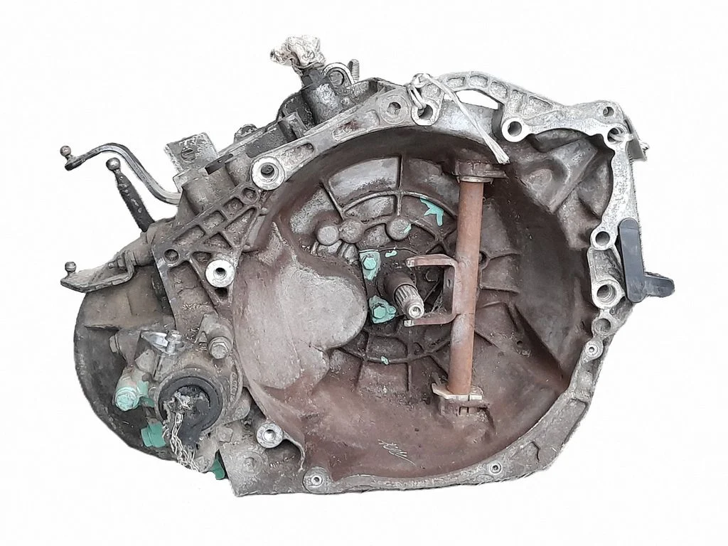 Manual 6 speed gearbox 20TE28