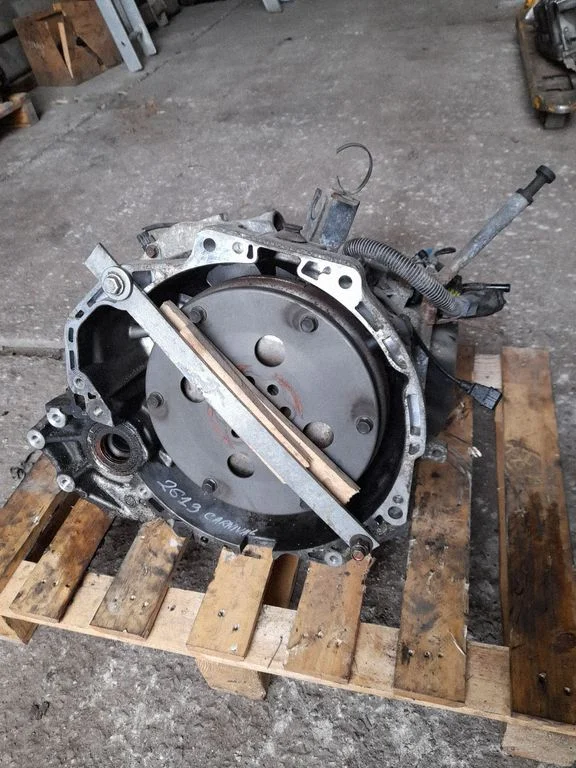 Automatic gearbox 45000ZB000