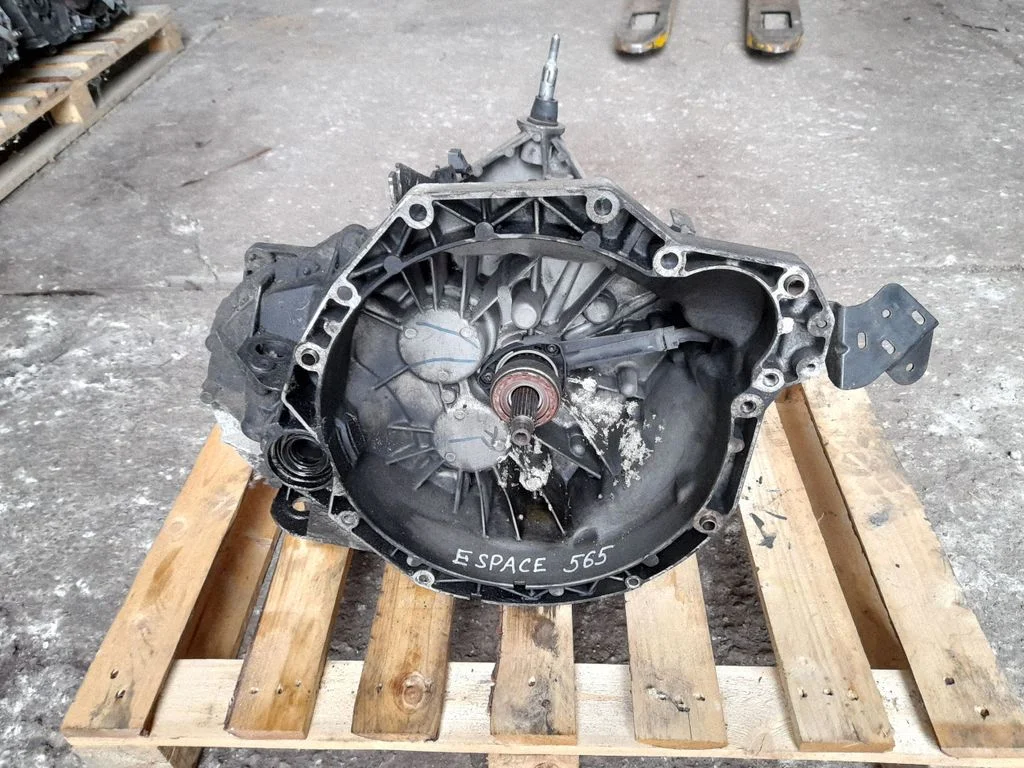 Manual 6 speed gearbox – Renault Espace - Grand espace IV (2004-2014)
